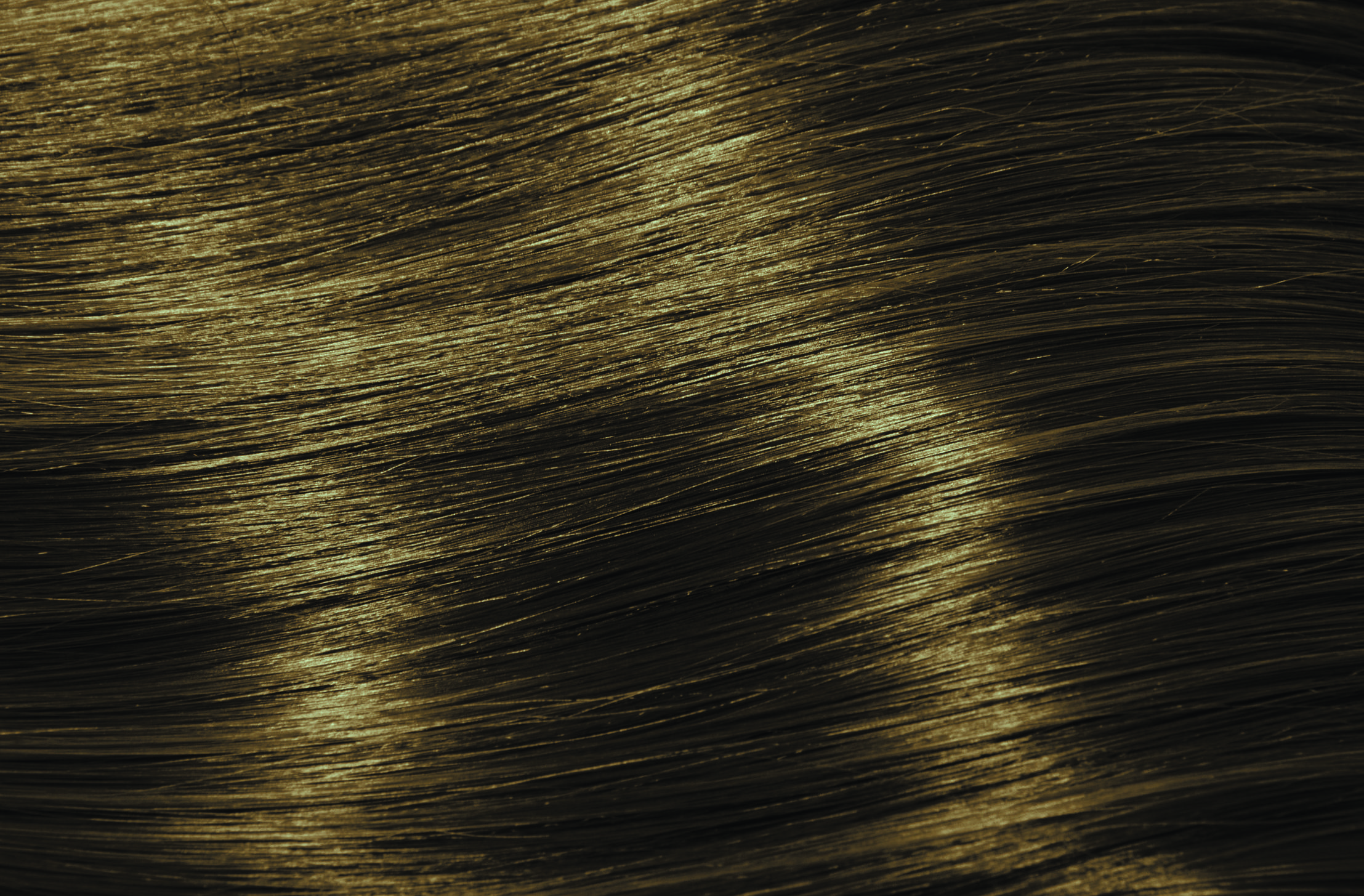картинка 6/8 Крем-краска перманентная UNIQUE темный блондин матовый 100 мл